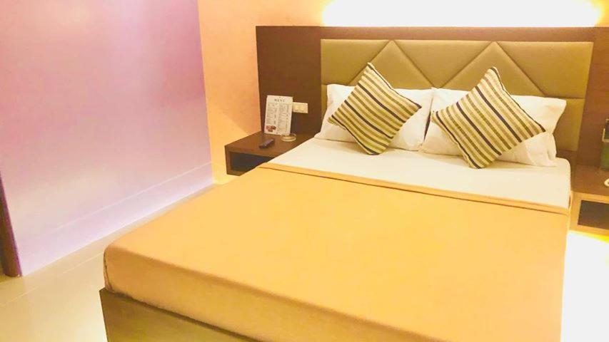 Hotel Apollo Lemery Luaran gambar